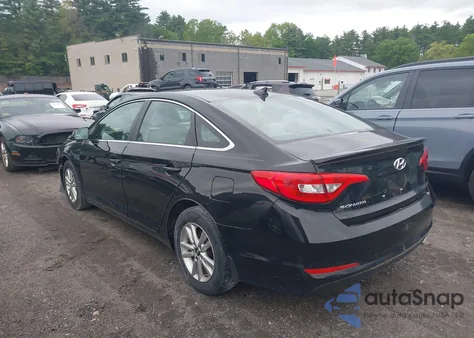 2015 Hyundai Sonata Se z USA, uszkodzony, nr VIN 5NPE24AFXFH239917